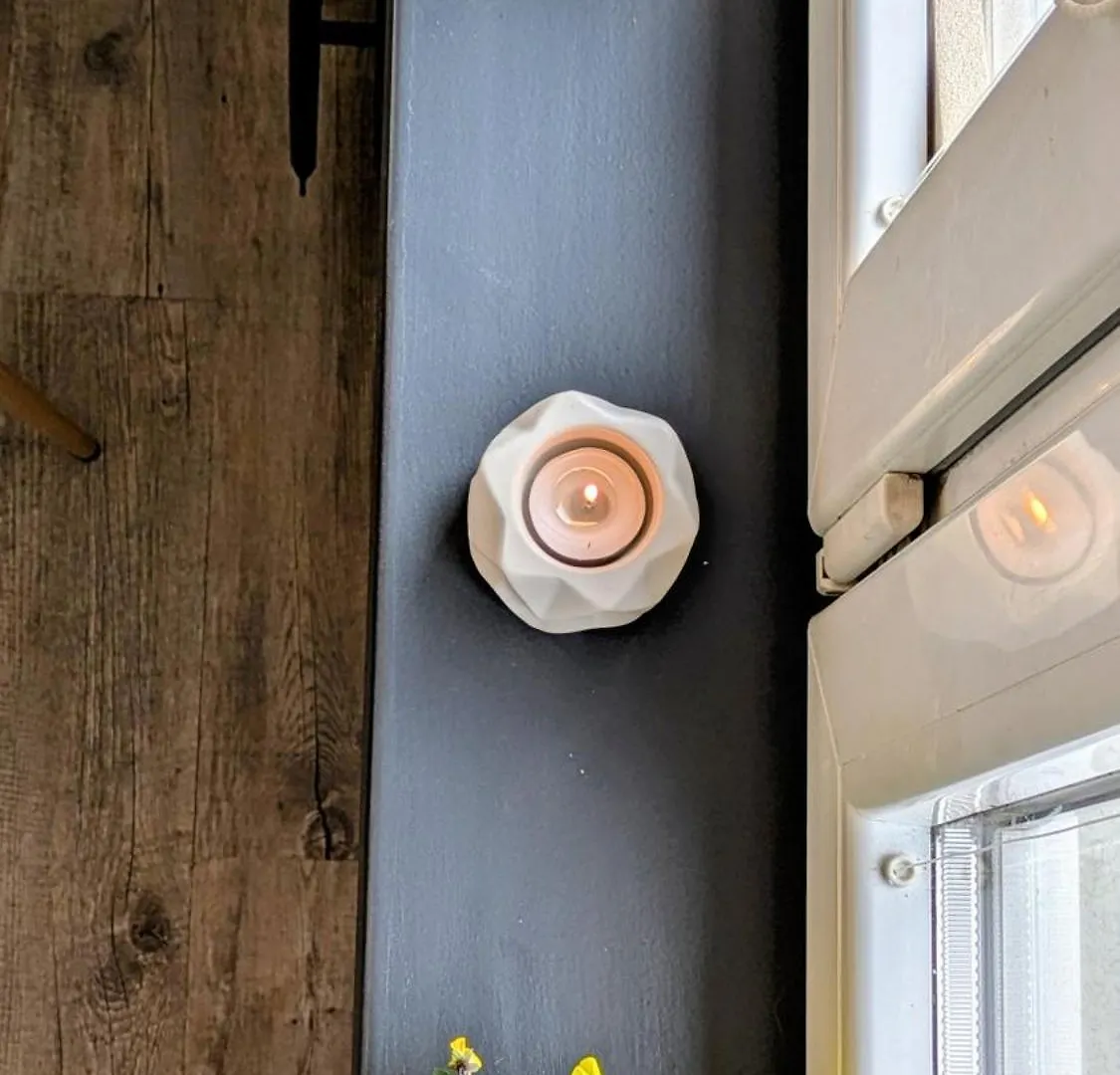 Stylish Prague 6 Apartment With Balcony Τσεχία